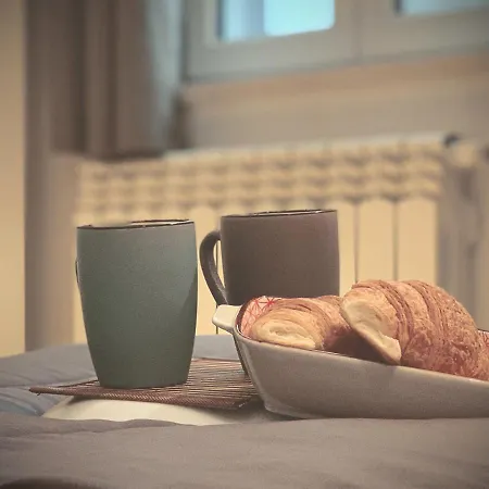Satyria Bed & Breakfast *